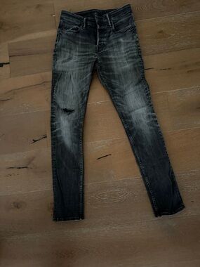ALL SAINTS Dark Wash Distressed Skinny Jeans